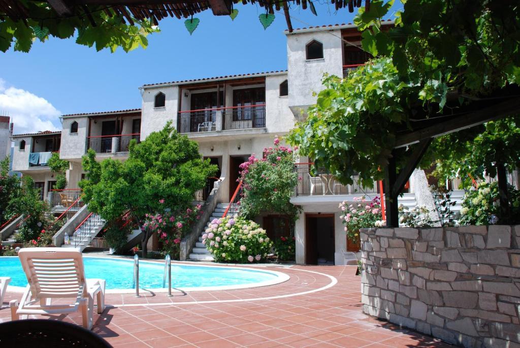 Kipos Hotel Limenas  Buitenkant foto
