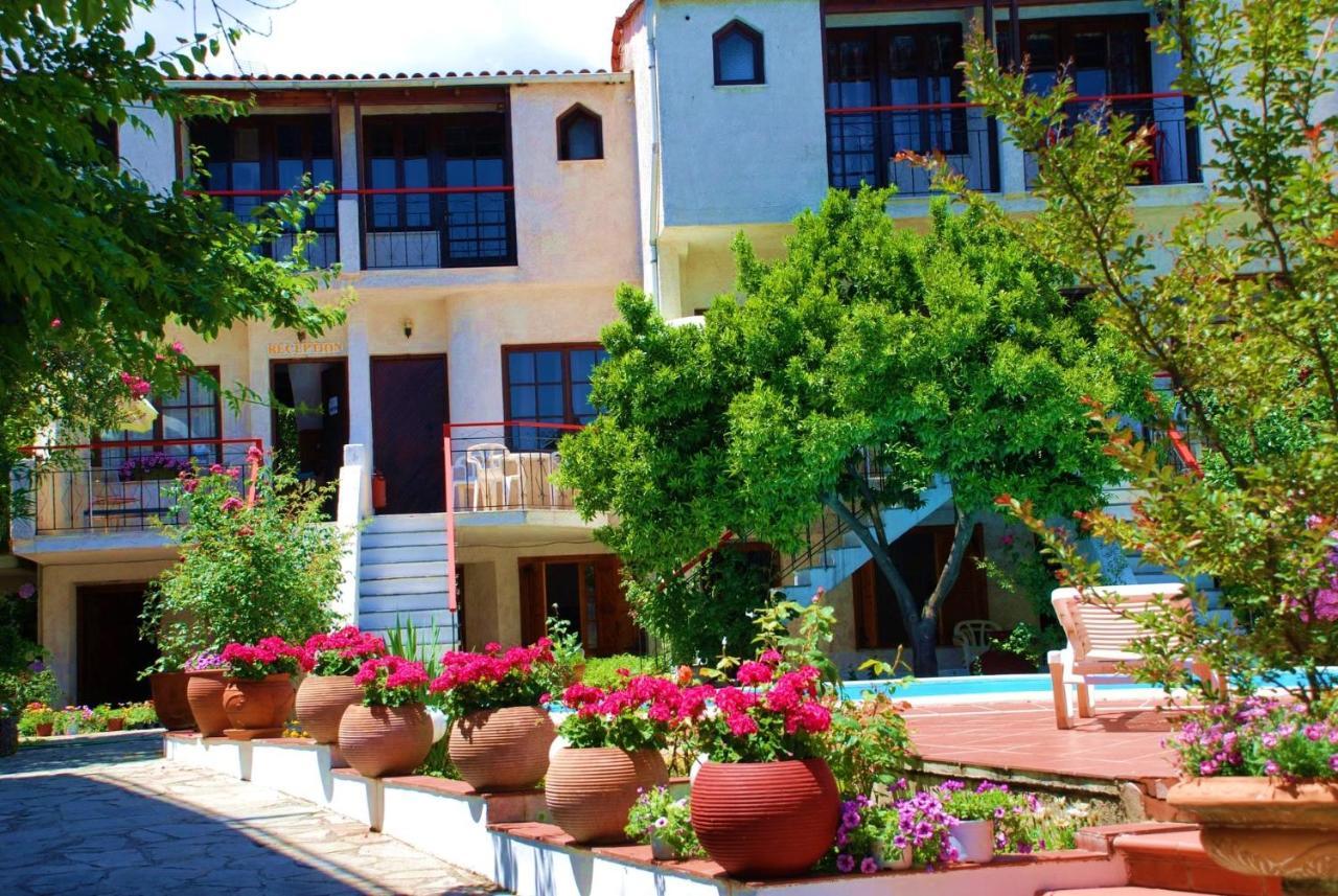 Kipos Hotel Limenas  Buitenkant foto
